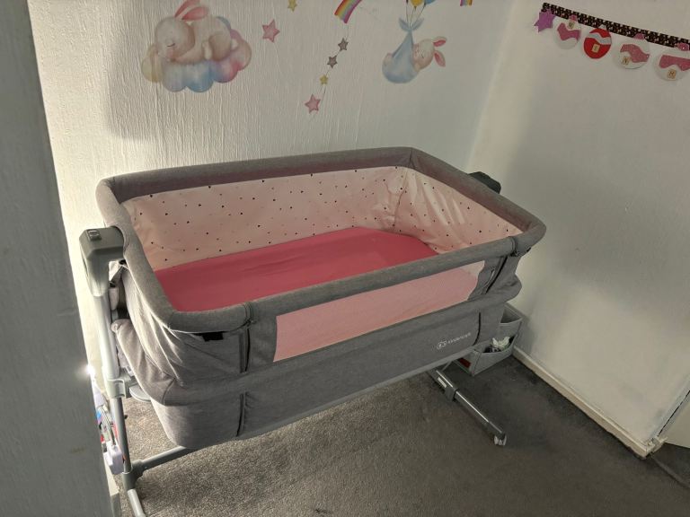 Baby cot 