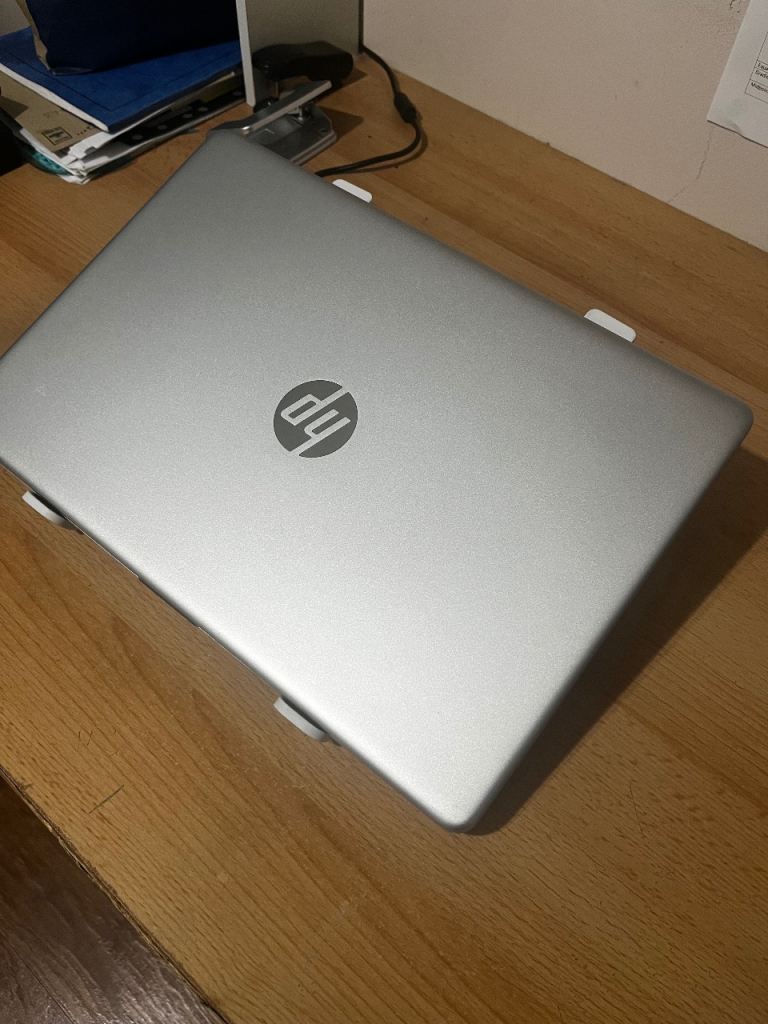 HP 15s Laptop 