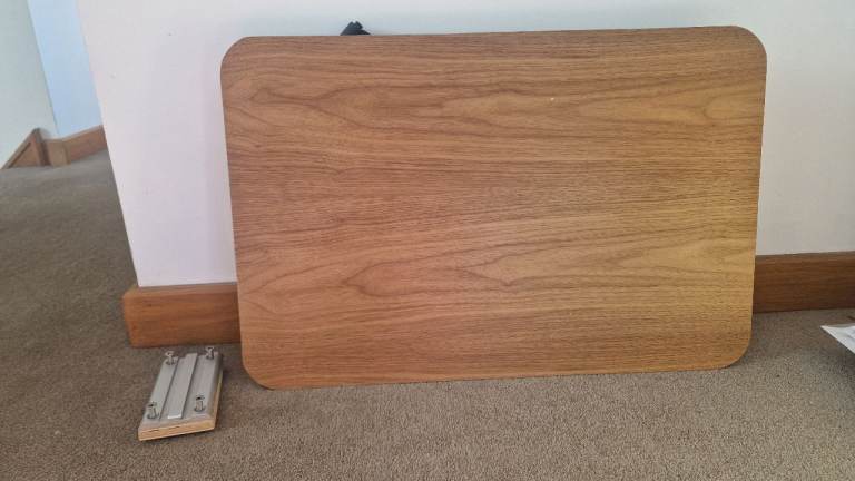 Lagun Swivelling Table Leg System with table top