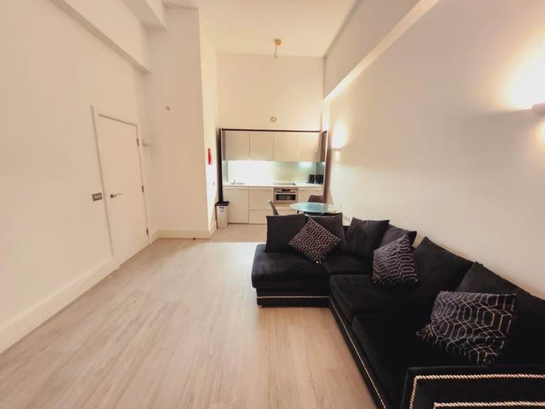 2 bed property to rent