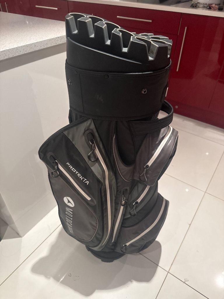 Motocaddy golf bag 