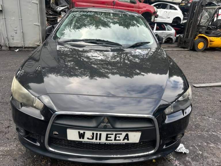 MITSUBISHI LANCER 2011 2.0 DIESEL BREAKING FOR PARTS 