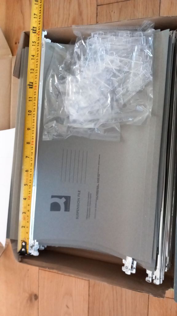 Suspension / hanging files for filing cabinet