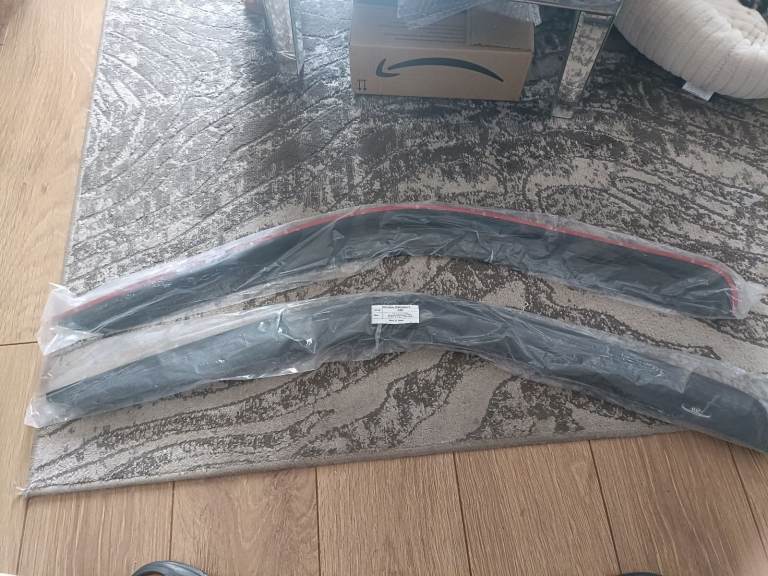 New window deflectors 