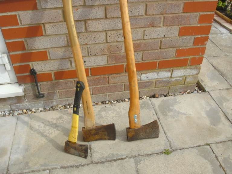 Three wood choppers