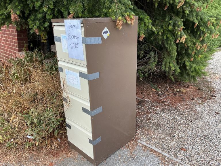 Brown Metal Filing Cabinet – Fair Condition, Free to Take
