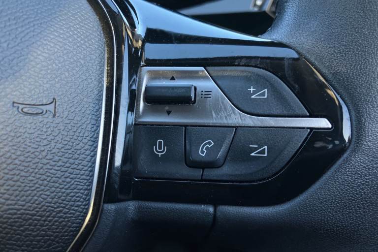 2022 Peugeot 308 1.5 BlueHDi Allure 5dr EAT8 Hatchback DIESEL Automatic