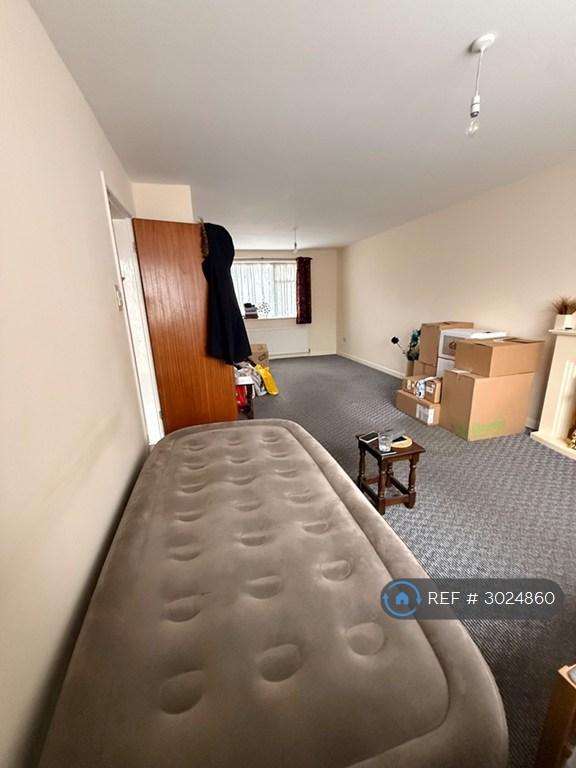3 bedroom house in Hollowood Avenue, Derby, DE23 (3 bed) (#3024860)