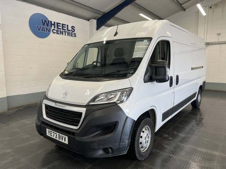 2023 Peugeot Boxer 2.2 BlueHDi H2 Professional Premium+ Van 140ps PANEL VAN DIESEL Manual