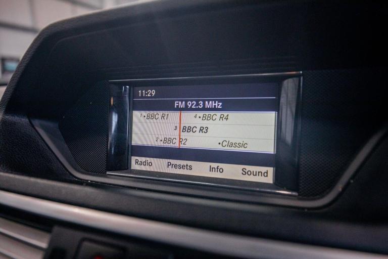 2009 Mercedes-Benz E Class E220 CDI BlueEFFICIENCY SE 4dr Tip Auto SALOON DIESEL Automatic