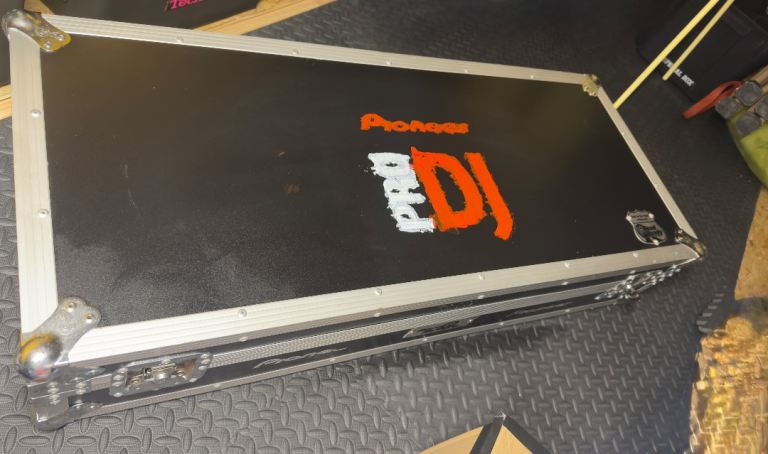 DJ coffin for mixer and 2 digital decks 