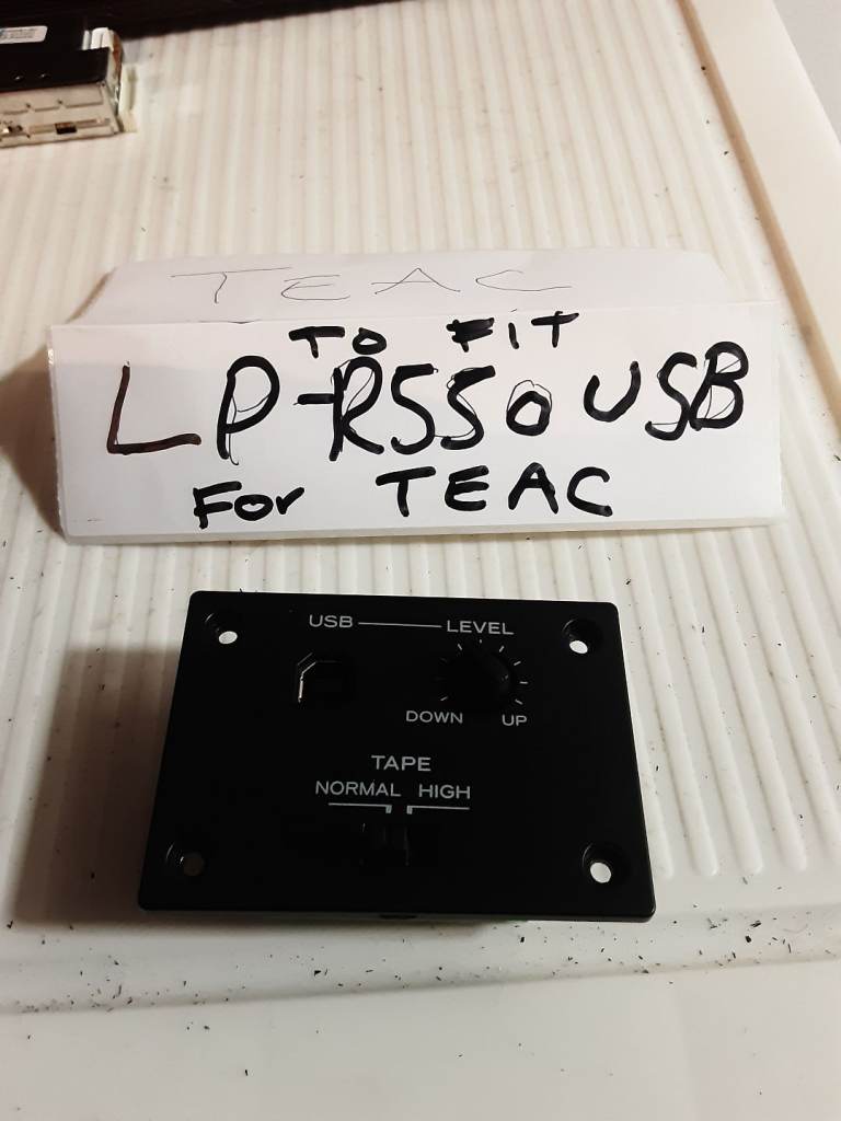 TEAC LP-R550USB Control Panel Part – Good Condition