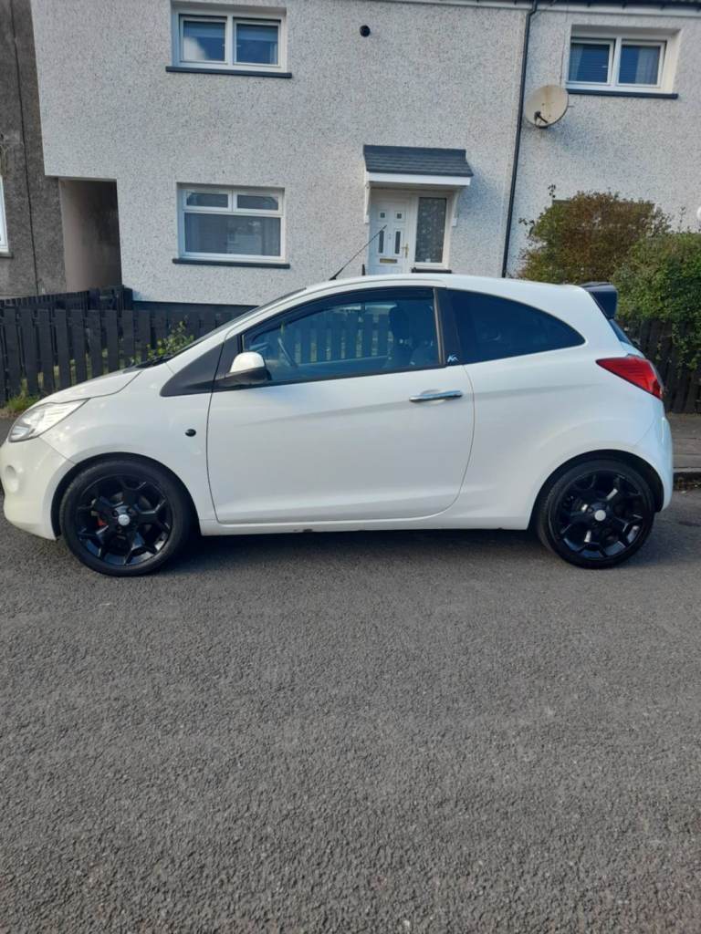Ford, KA, Hatchback, 2012, Manual, 1242 (cc), 3 doors