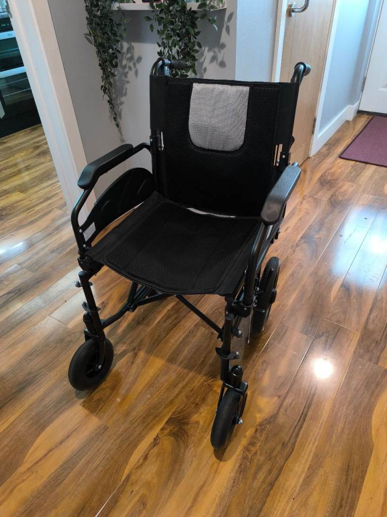 Vocic U11 attendant wheelchair (No foot rests)