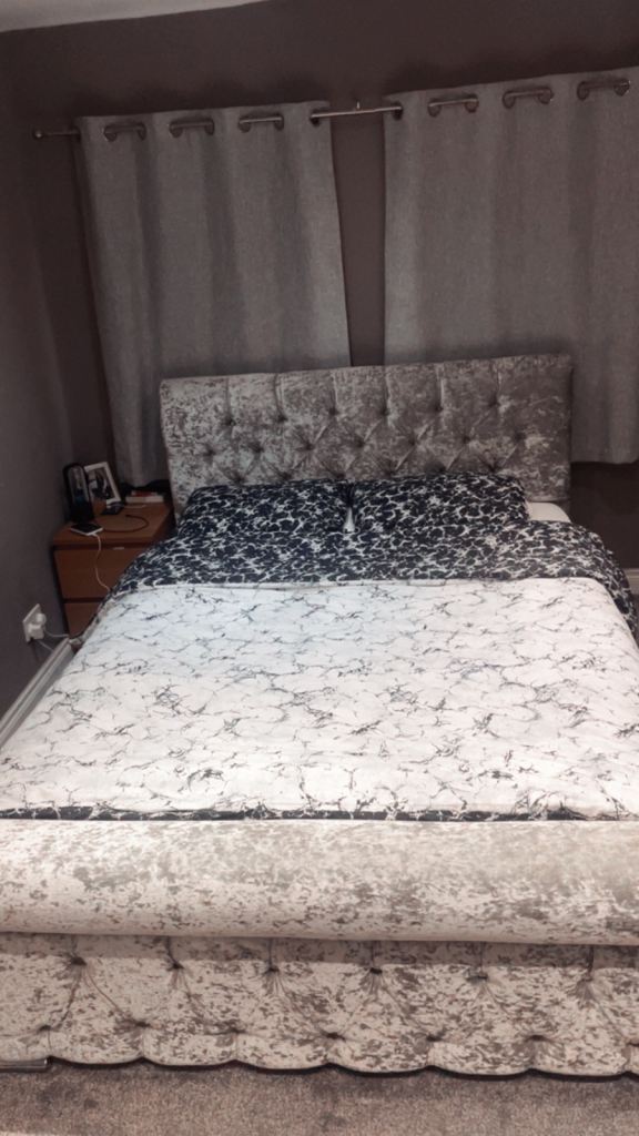 King size crushed velvet bed