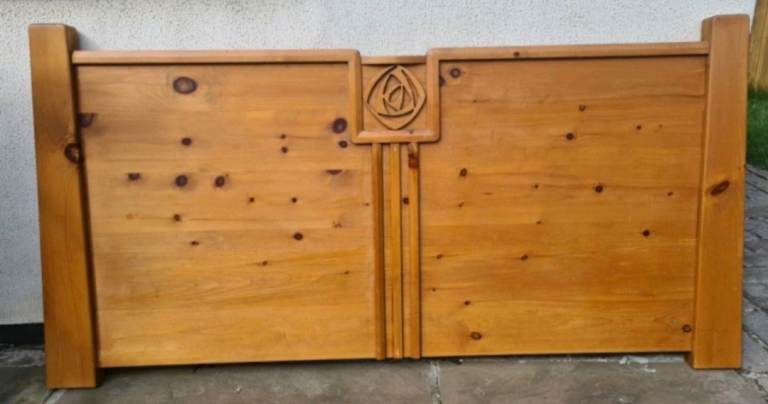 King Size Pine Bedhead.  Rennie Mackintosh Design