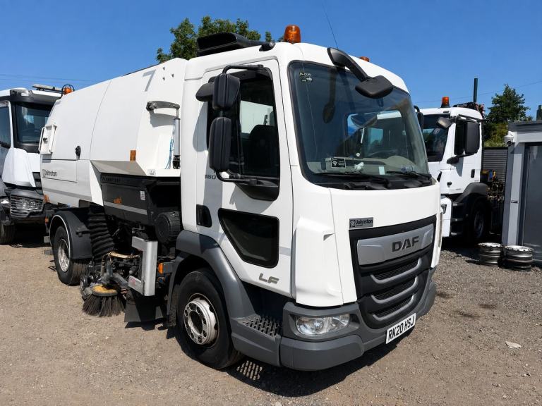 2020 DAF LF180 12Ton BUCHER ROADSWEEPER 49,000 Miles 