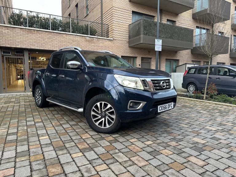 2016 Nissan Navara 2.3 dCi Tekna 4WD Euro 5 4dr PICK UP Diesel Manual
