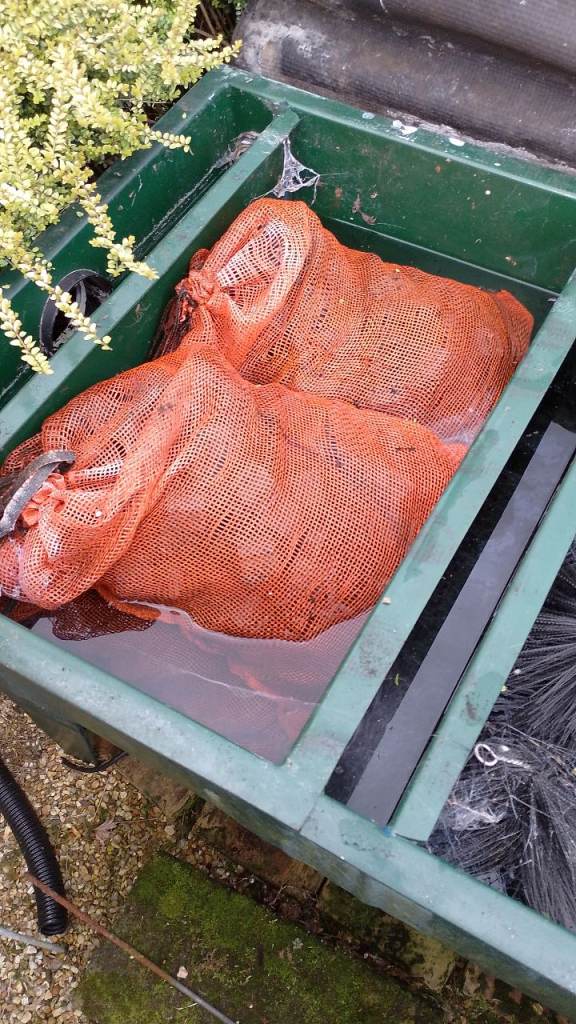 Fibreglass pond filter tank (large)