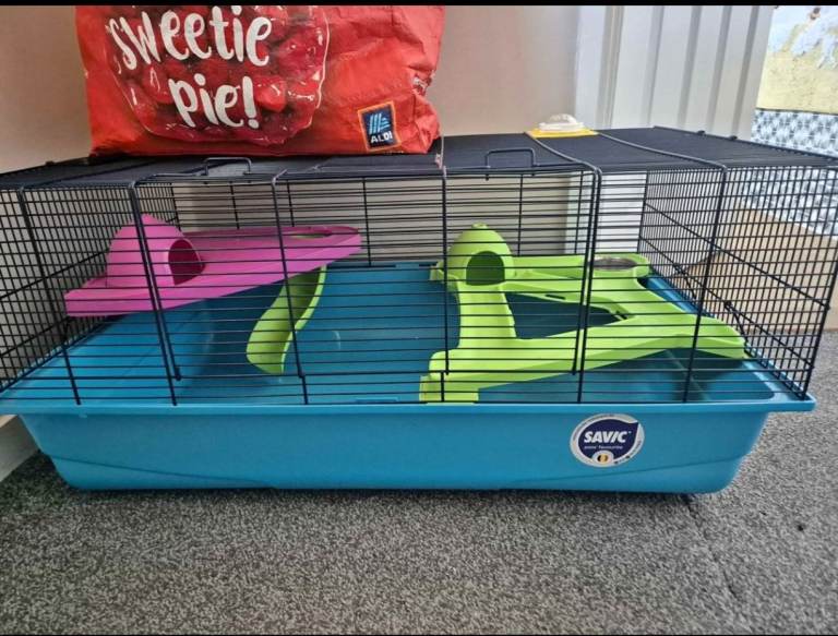 Hamster cage & accessories 