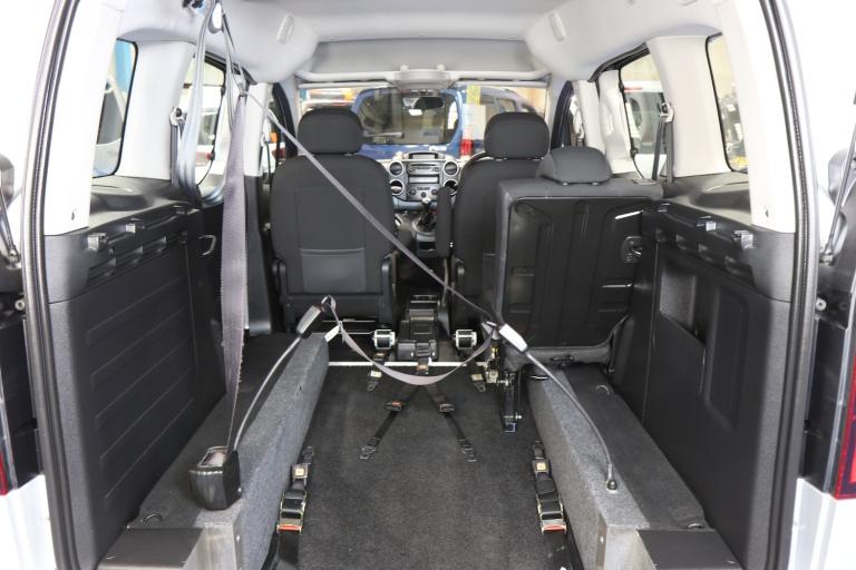 Peugeot Partner Wheelchair Car Mobility Disabled Accessible WAVs vehicle winch