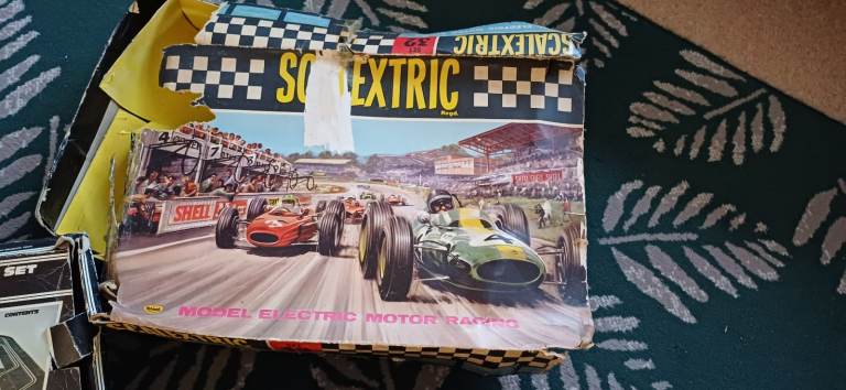 Vintage Scalextric F1 set 1960/70s with additional track and accessories