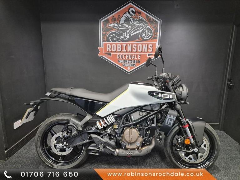 74 Plate HUSQVARNA VITPILEN 401 Only 27 Miles