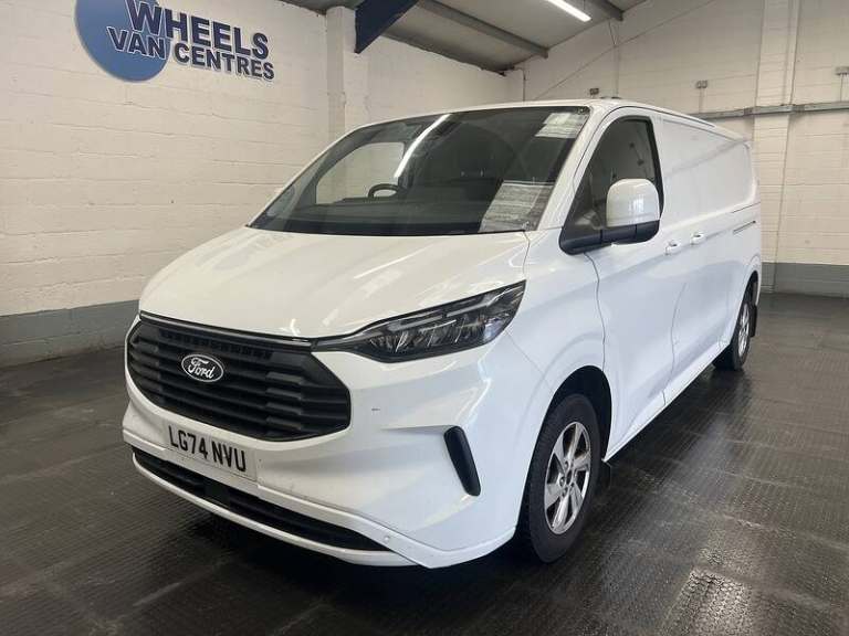 Ford Transit Custom 2.0 300 EcoBlue Limited Panel Van 5dr Diesel Manual L2 H1 Euro 6 (s/s) (136 P...
