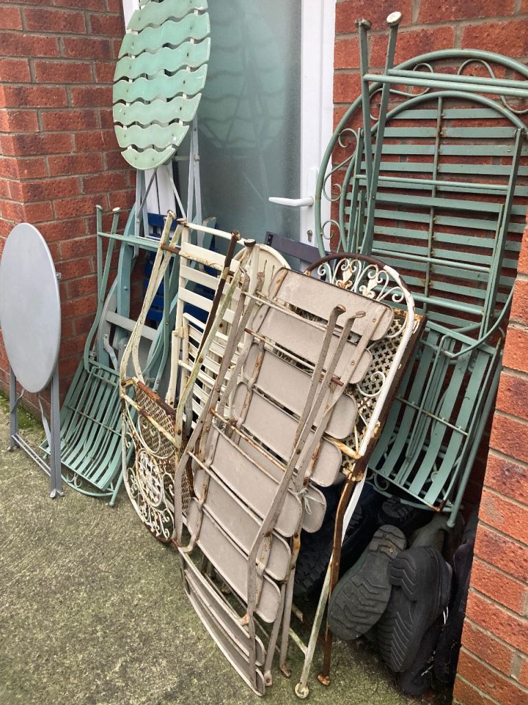 Vintage French Style Garden Bistro Cafe Wedding Tables & Chairs