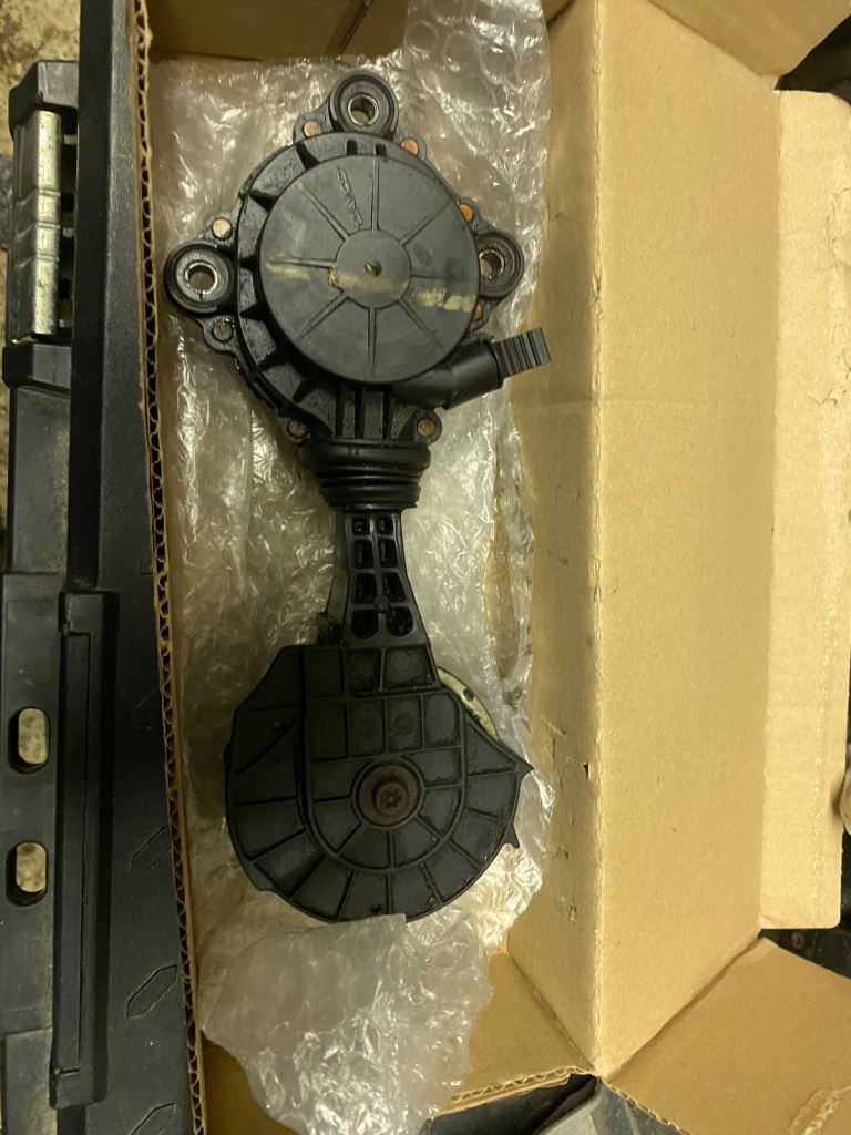 Mini Cooper s r56 belt tension