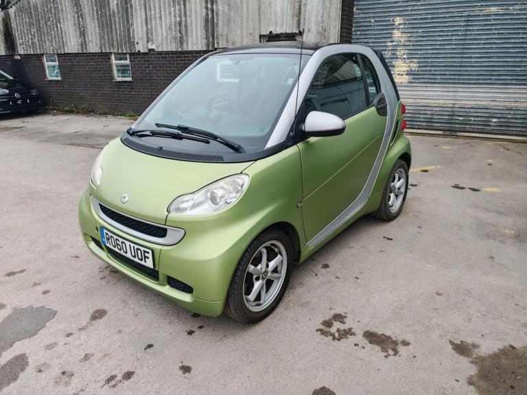 2010 smart fortwo Passion 2dr Softouch Auto 84 [2010] COUPE PETROL Automatic