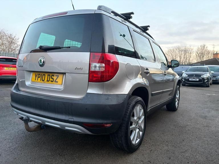 2010 Skoda Yeti 2.0 TDI CR Elegance 4x4 5dr HATCHBACK DIESEL Manual
