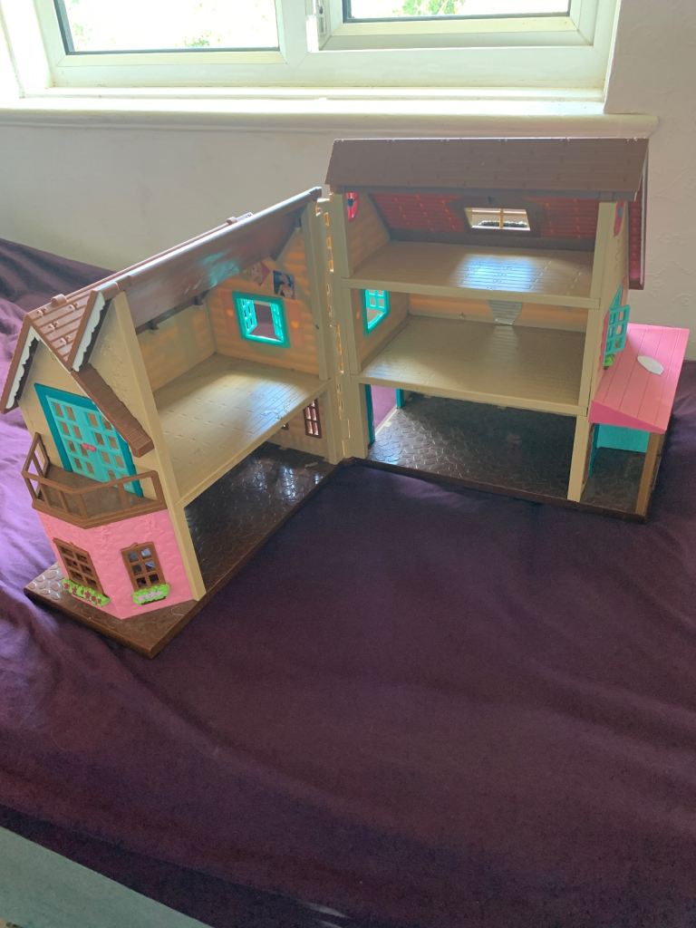 Child play house