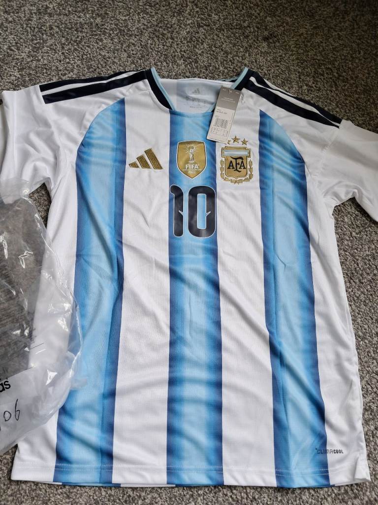 Adidas Argentina Messi 10 Football Shirt - New with Tags, Size XL