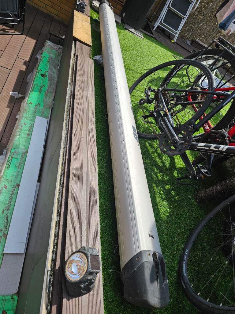 Van vault roof tube 
