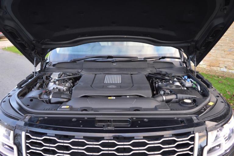 2018 Land Rover Range Rover 4.4 SDV8 Autobiography 4dr Auto ESTATE DIESEL Automatic