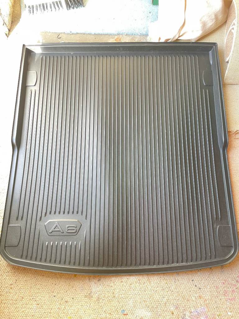 AUDI A6 PLASTIC BOOT LINER (OEM) 