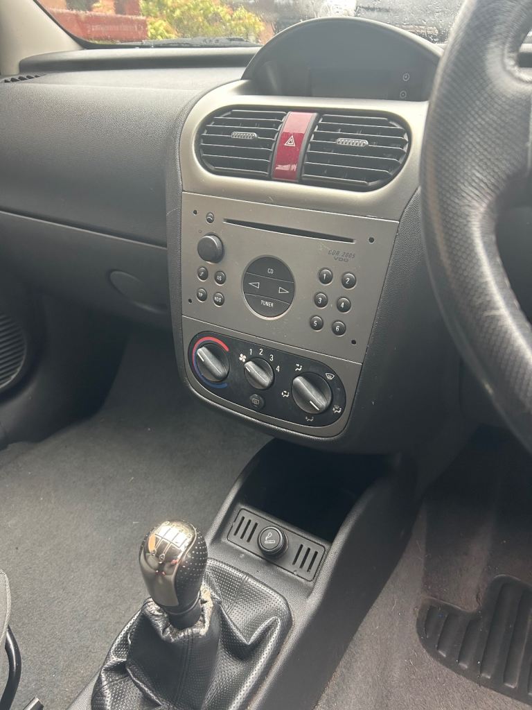 Vauxhall, CORSA, Hatchback, 2002, Manual, 1199 (cc),3 doors - Image 8