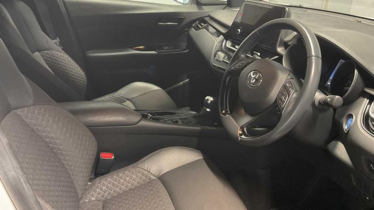 2023 Toyota C-HR 1.8 Hybrid Design 5dr CVT Hatchback Hybrid Ele Automatic