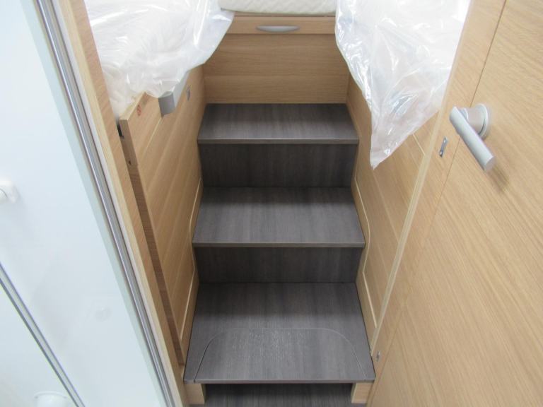 ADRIA CORAL 670 DL 60Y EDITION