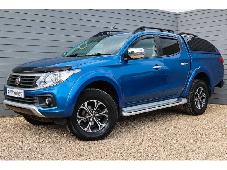 2017 Fiat Fullback 2.4 180hp LX Double Cab Pick Up Auto PICK UP DIESEL Automatic