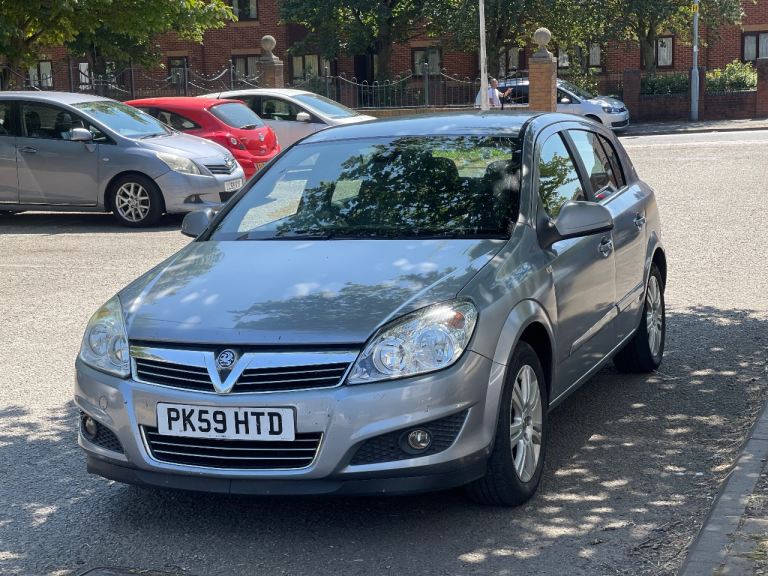 Vauxhall, ASTRA, Hatchback, 2009, Manual, 1598 (cc), 5 doors