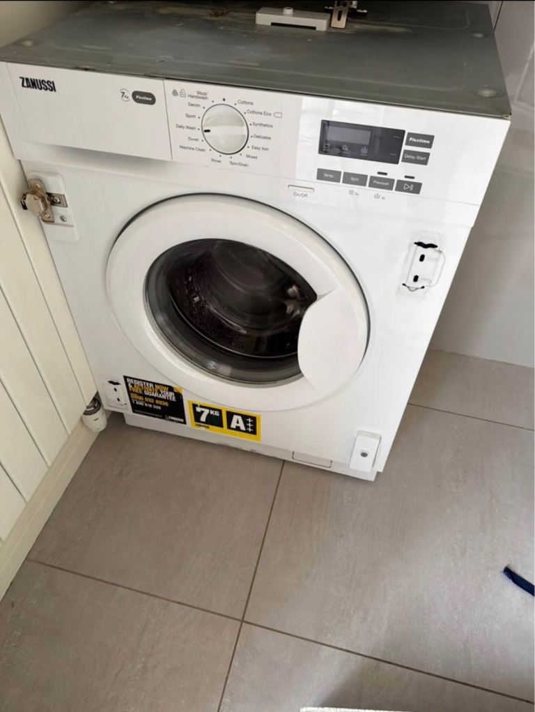 Zanussi integrated washing machine