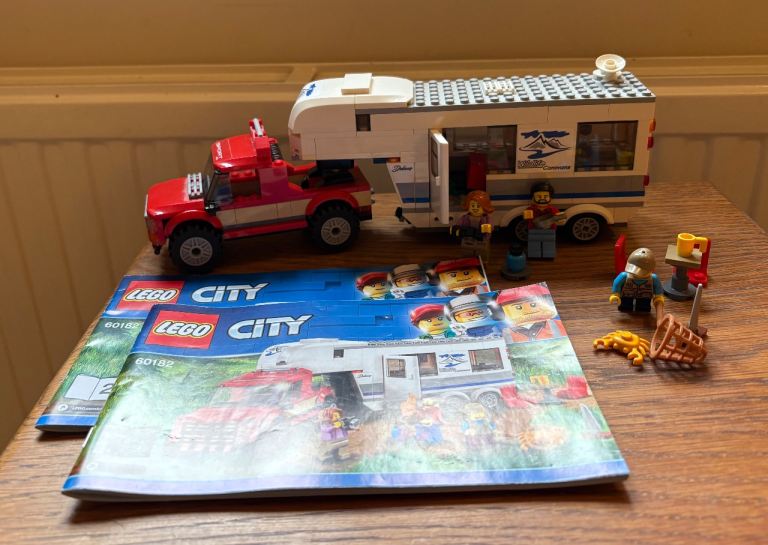 Lego City 60182 Pick up & Caravan