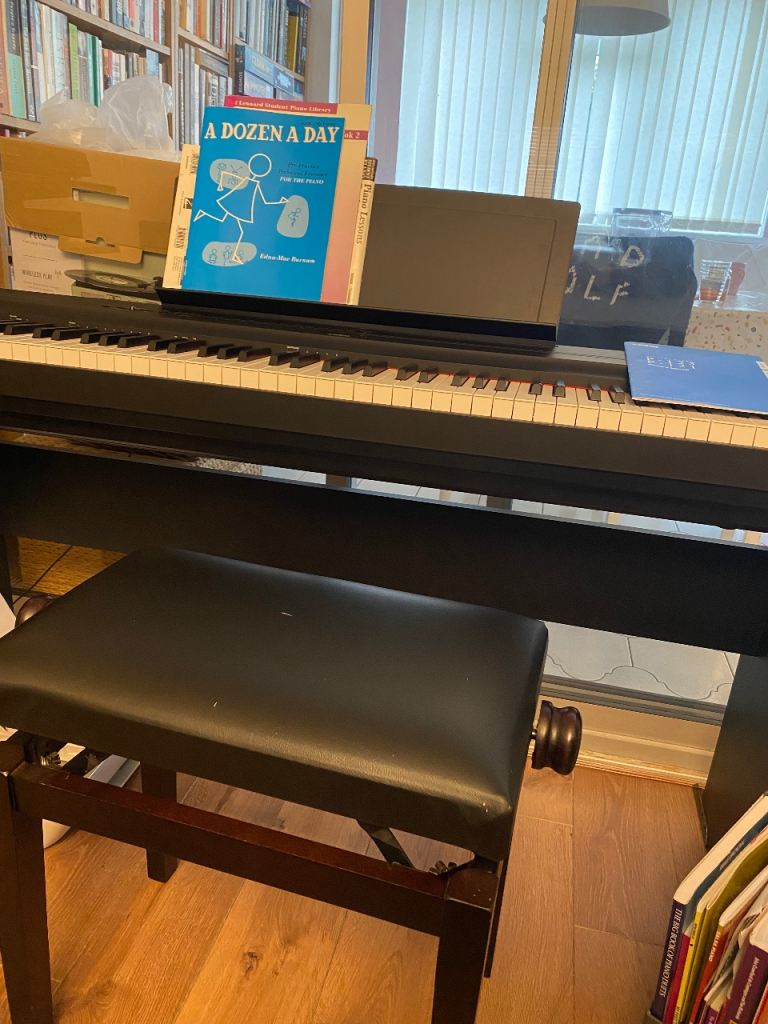 Yamaha P-125 Digital Piano