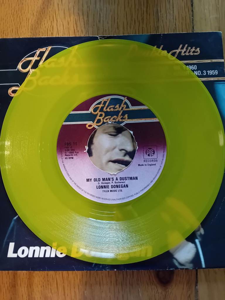 Job Lot of 20 Vintage 7" Vinyl Singles - Bowie, Thin Lizzy, Elton John