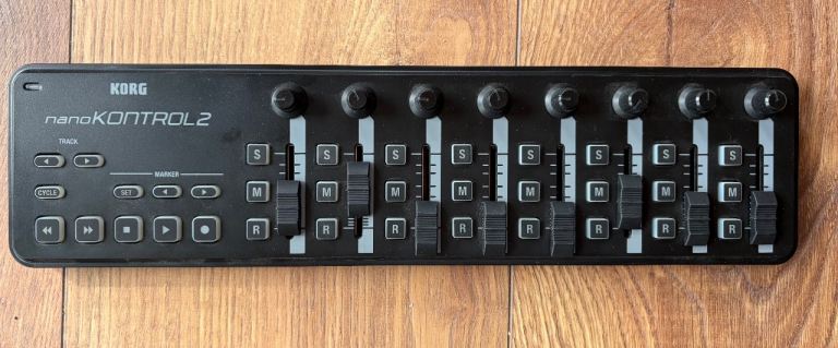Korg Nanokontrol 2