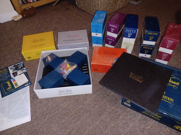 Trivial Pursuit Board Game Collection 