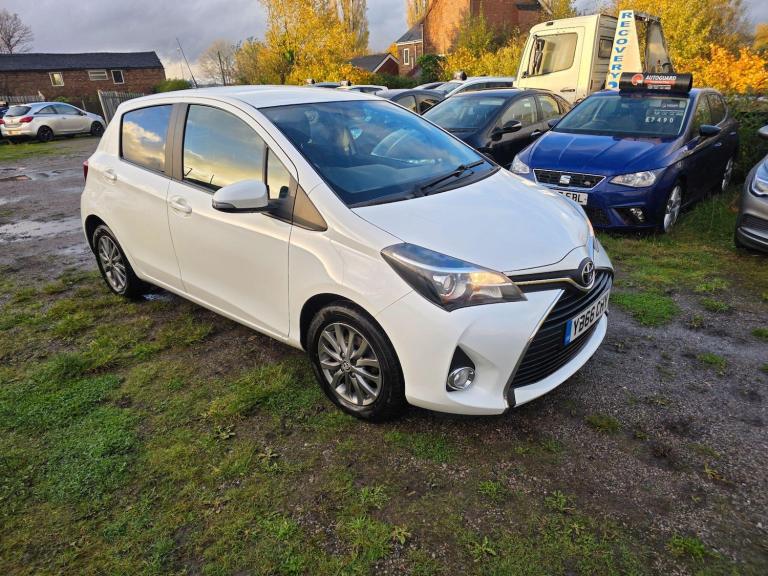 2016 Toyota Yaris 1.33 VVT-i Icon 5dr HATCHBACK PETROL Manual
