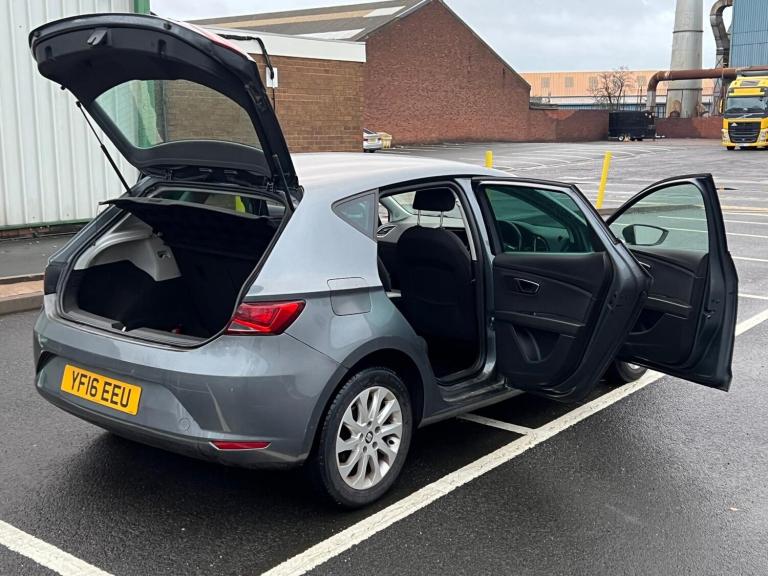 2016 SEAT Leon 1.6 TDI 110 SE Dynamic Technology 5dr DSG HATCHBACK Diesel Automatic